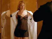 Amber Valletta