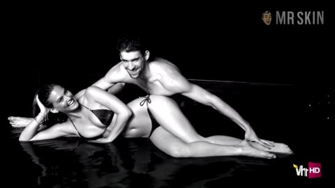 example of dating advert sharon stone masterbaits porn