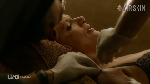 sexy foreign girl nude sex with a young woman